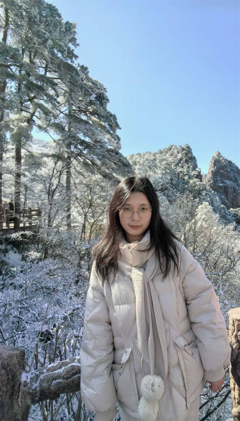 京梅 刘叶.jpg 京梅 刘叶.jpg