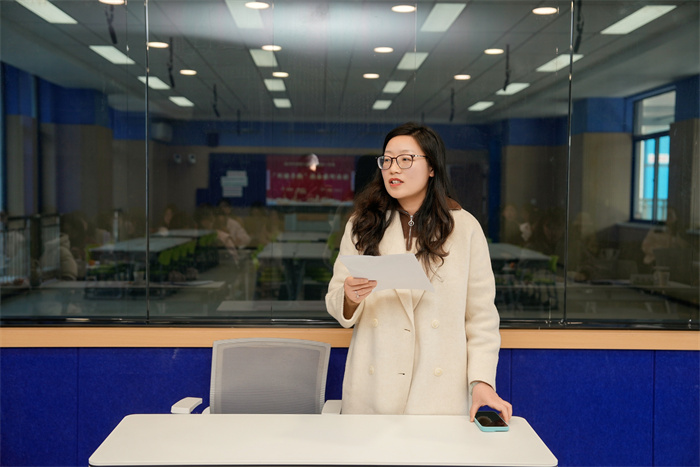 4_5 各学校听课教师代表依次发言 (4).jpg