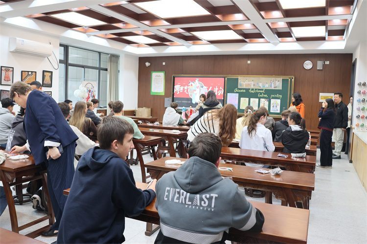 6X2A3813.jpg 6X2A3813.jpg