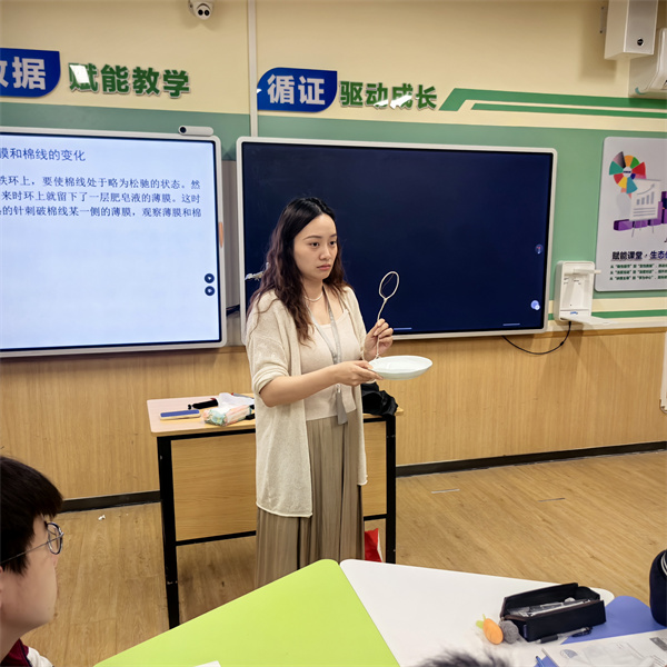 图1.jpg 图1.jpg