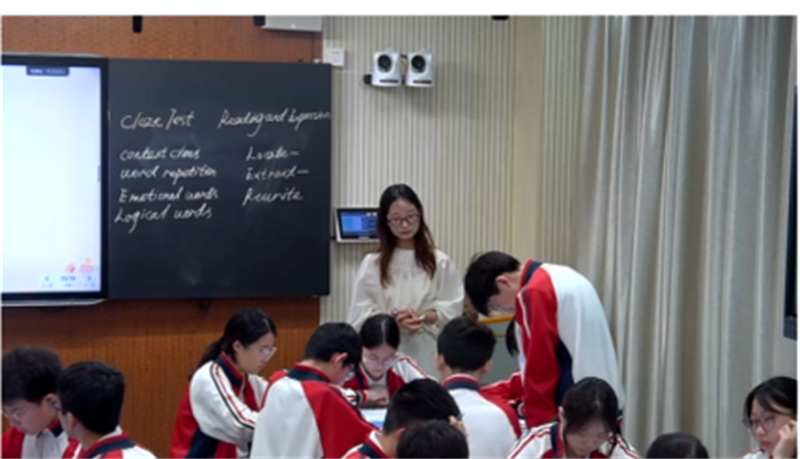 2 许文静老师上课风采.png 2 许文静老师上课风采.png