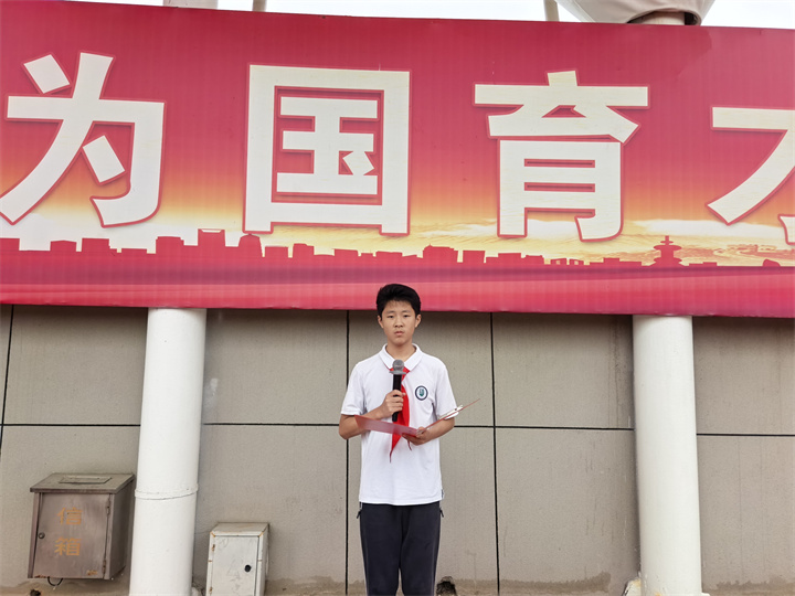 dcef1a34ce4d3811639dee3b093b0a3b.jpg