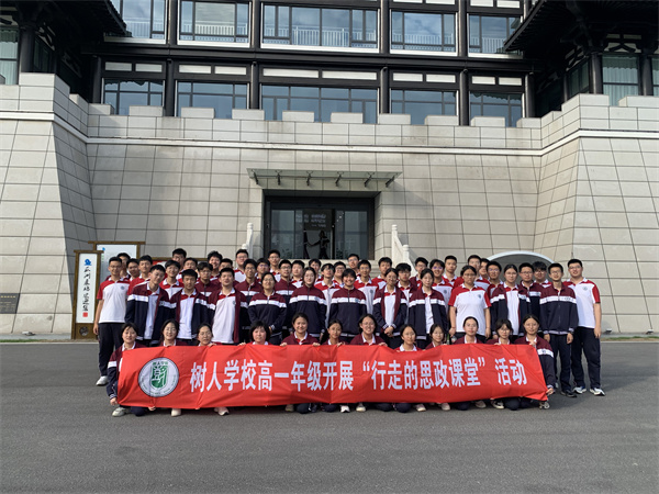 第二组 2.jpg