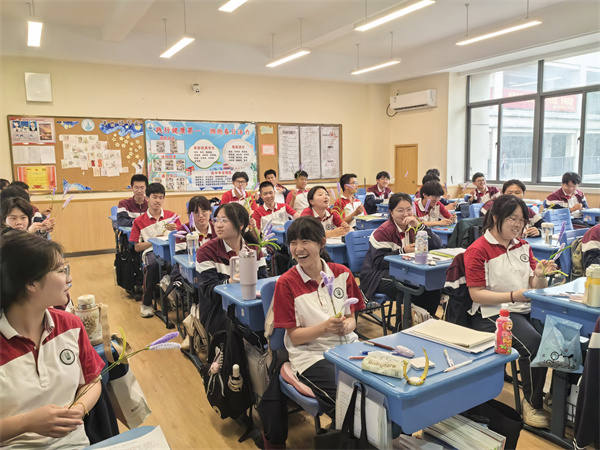 图片4.jpg 图片4.jpg