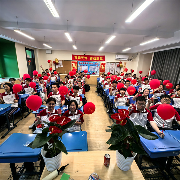班级合照4.jpg