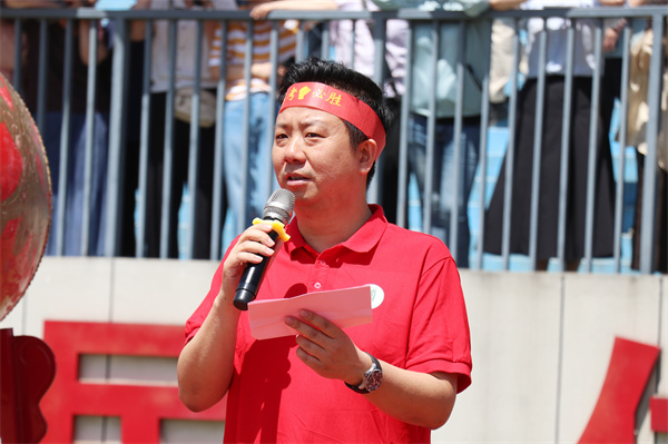 凤栖湖校区校长张鹏致辞1.jpg