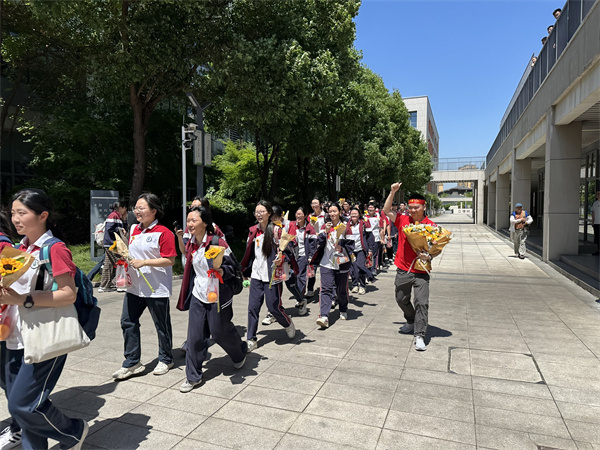 整队2.jpg