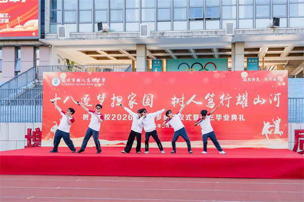 高三合唱2.jpg