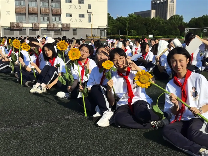 640.webp (33).png