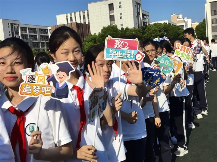 640.webp (32).png