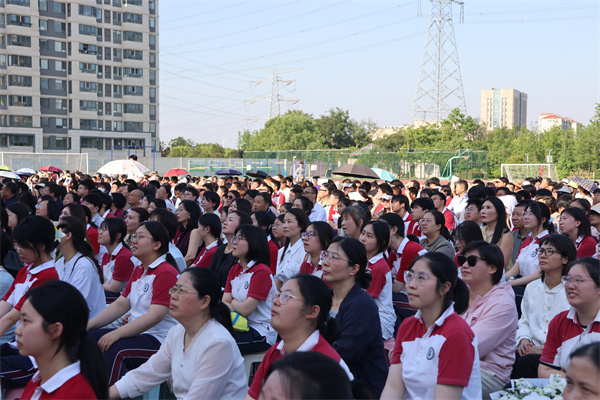 家长席1.jpg