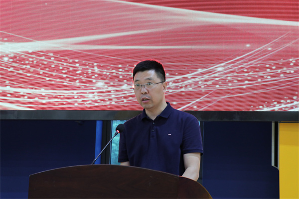 教师代表郑全红发言.jpg
