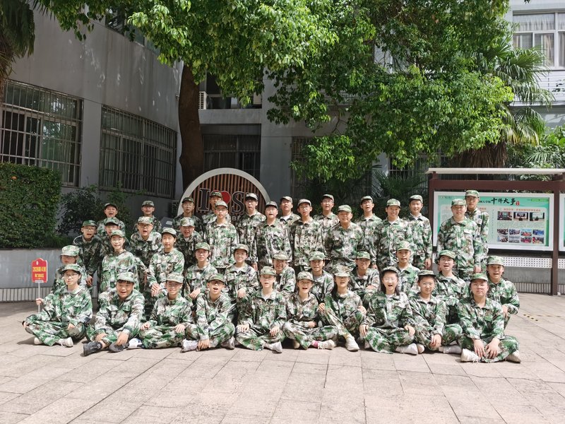 13_2-4_2026级4班合影.jpg
