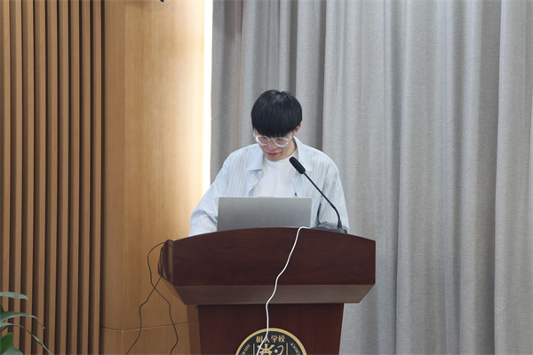 张子威老师交流.jpg