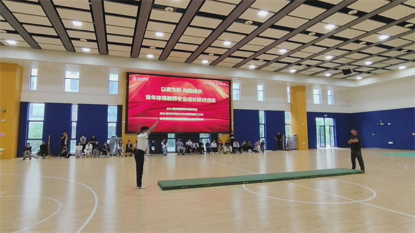 杨骏涛老师技能展示现场.jpg