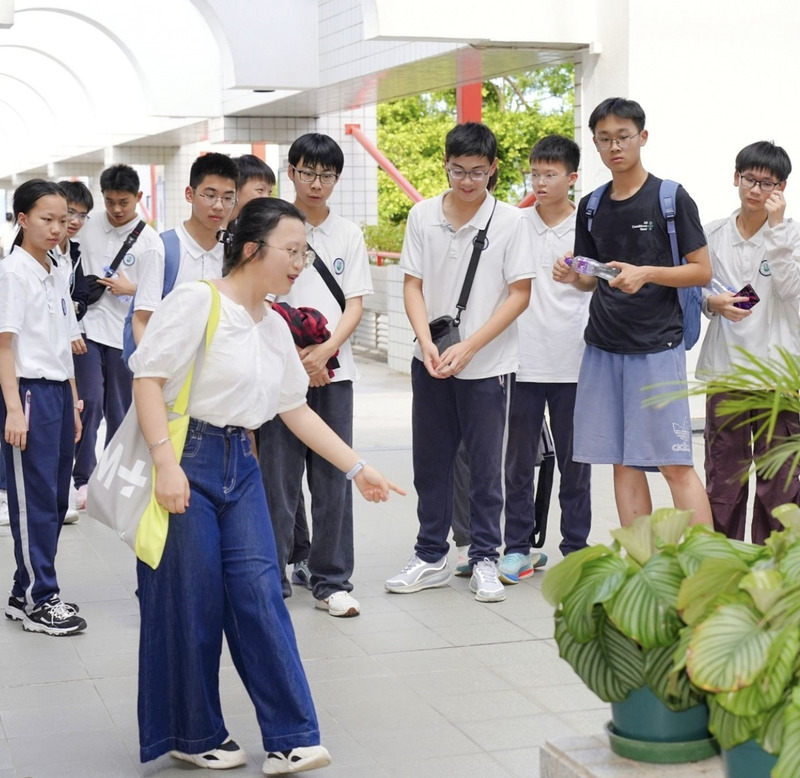 4_2-4_澳门大学校园讲解.jpg