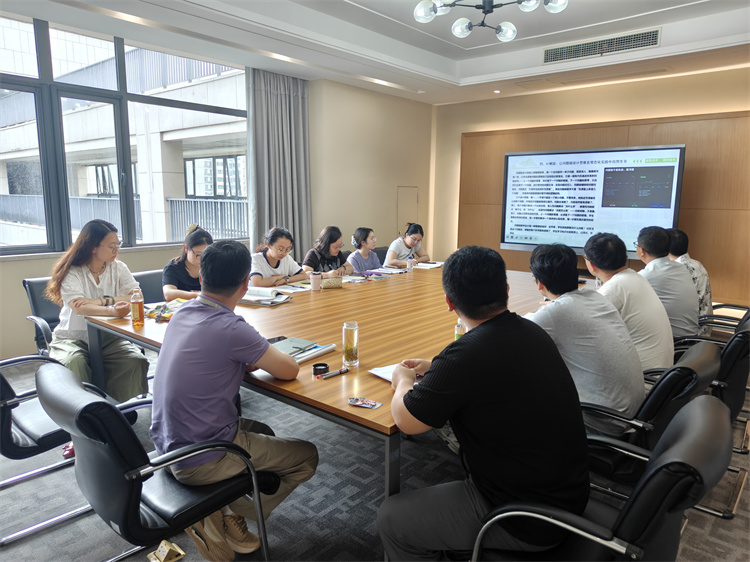 程志华副校长讲座.jpg 程志华副校长讲座.jpg